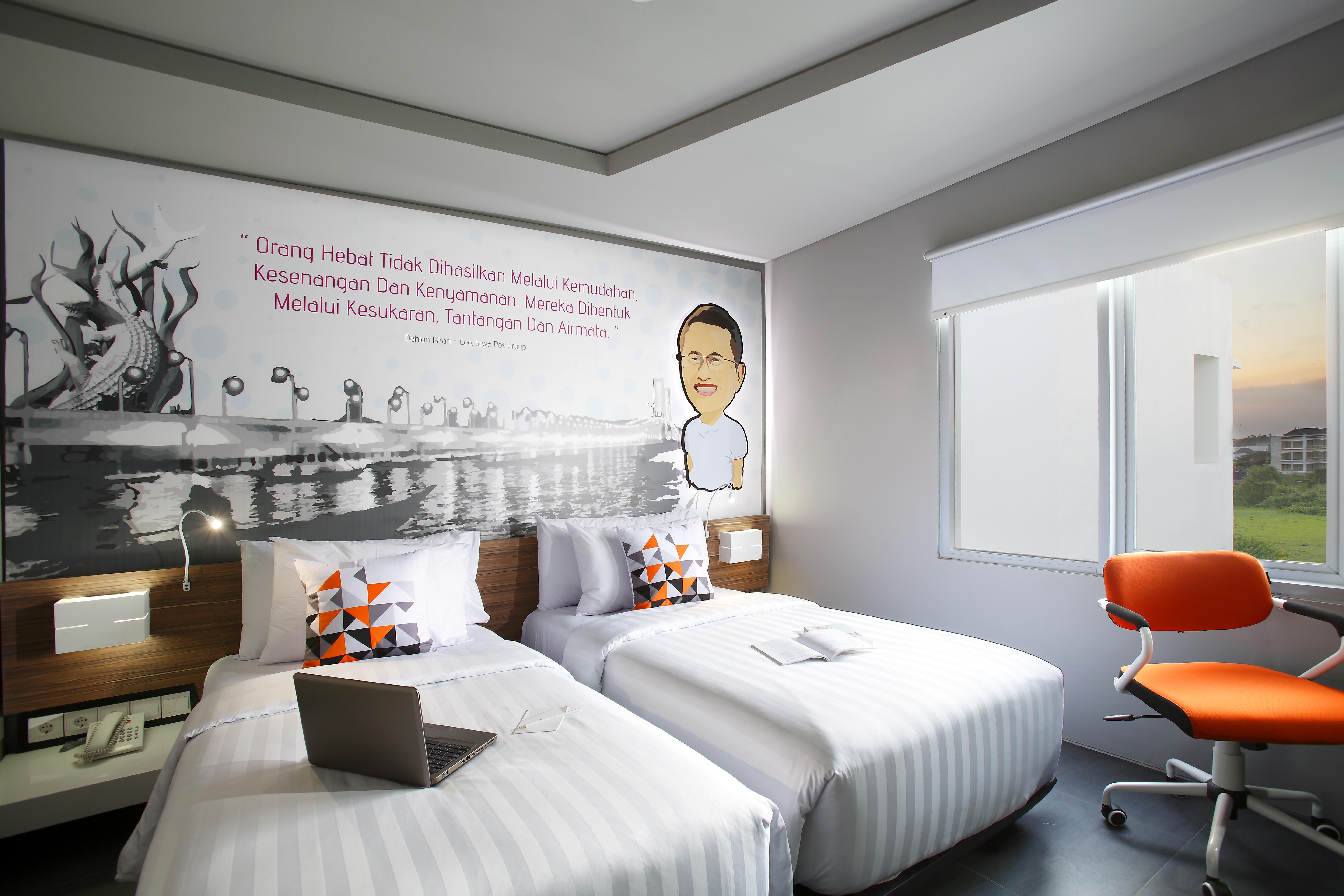 Berry Biz Hotel Seminyak  Exterior photo
