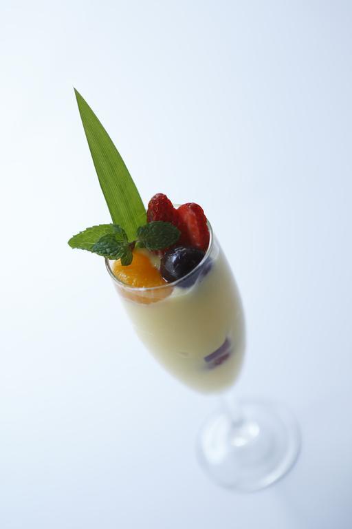 Berry Biz Hotel Seminyak  Exterior photo